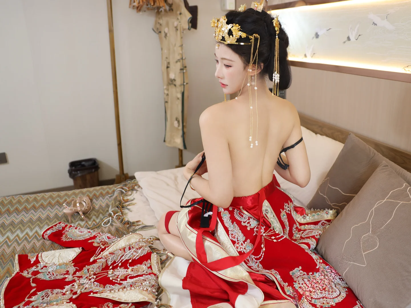 梨霜儿 - No.004 新娘红装 [113P-2.3GB] tg@simisebaisi 【丝足阁】079.webp